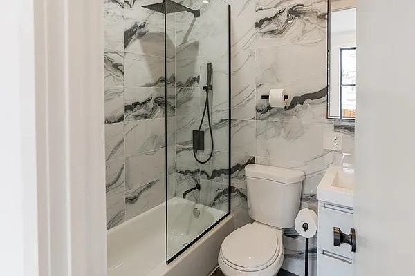 Rented by Silver Line Realty Group NY LLC | media 3