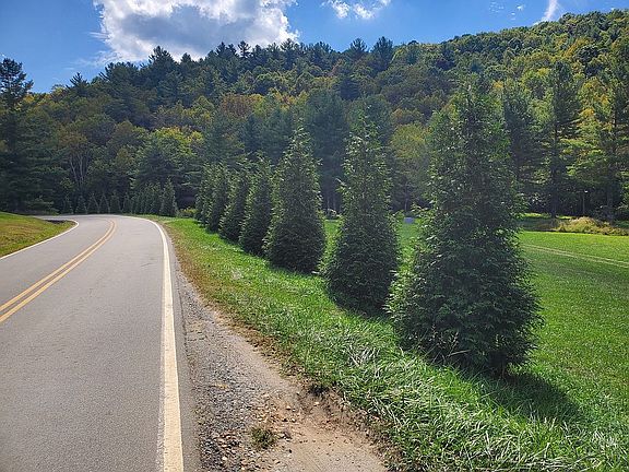 2nd image of Nettle Knob Rd