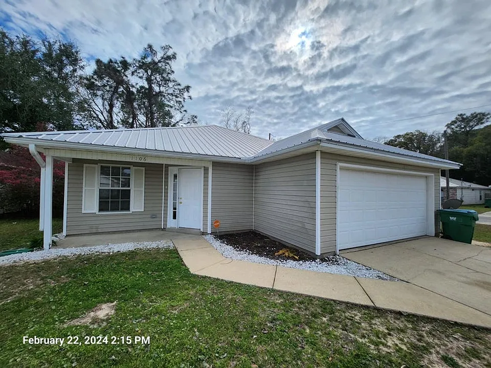 1106 Sweetbriar Sta