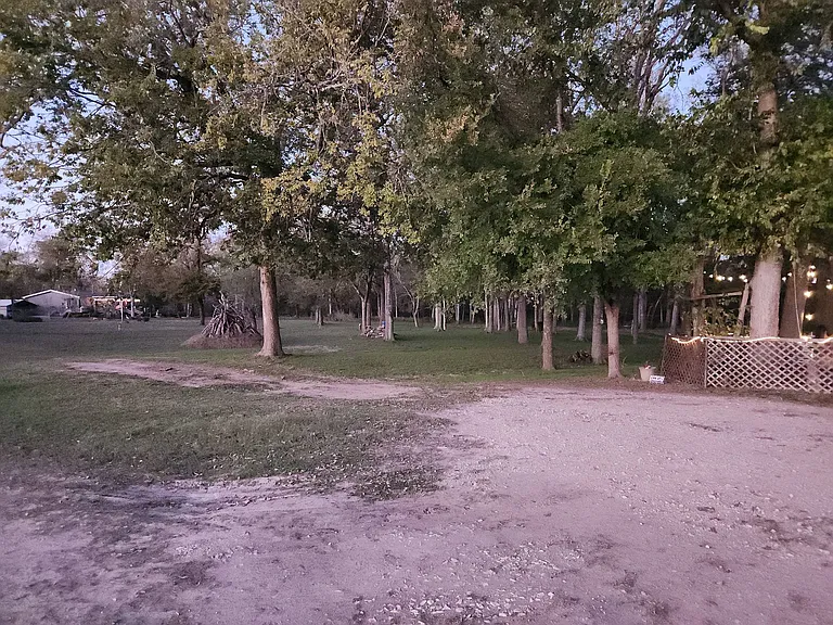 497 Fermin Ln — Photo 2