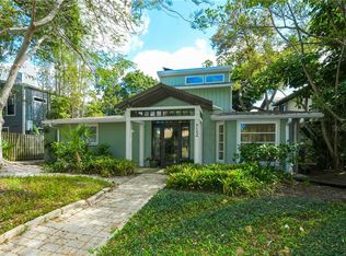 712 Tropical Cir, Sarasota, FL 34242