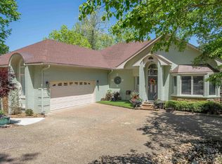 54 Arjona Way, Hot Springs Village, AR 71909