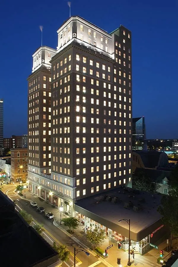 Nissen Building Apartments — Photo 4