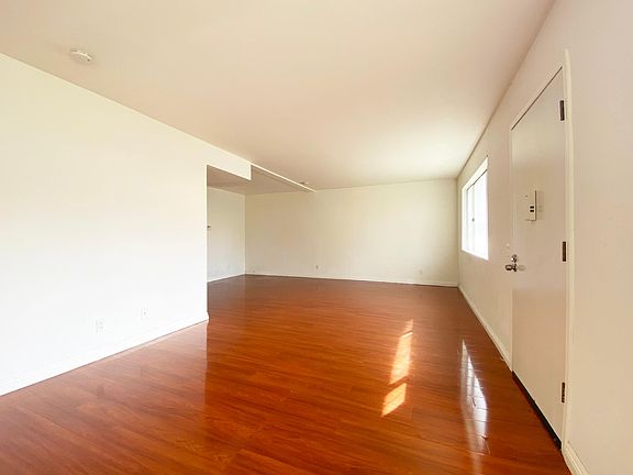 5th image of 12742 Torch St APT C