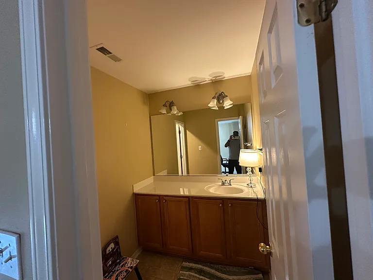 404 Treybrooke Dr — Photo 65