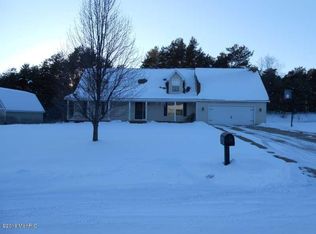 3388 Heathridge Trl, Hamilton, MI 49419