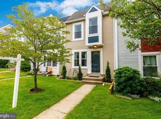 15377 Gatehouse Ter, Woodbridge, VA 22191