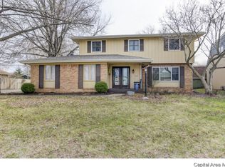 3104 Temple Dr, Springfield, IL 62704