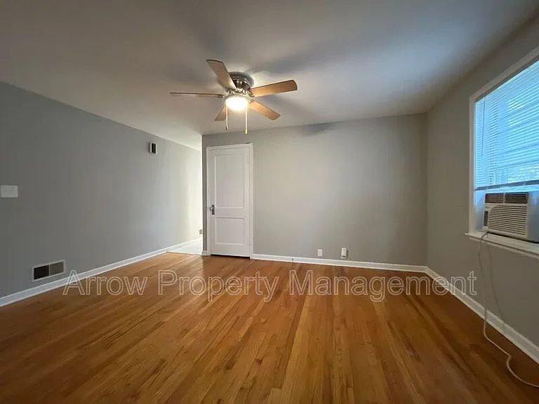 1515 S 11th St #5 — Photo 4