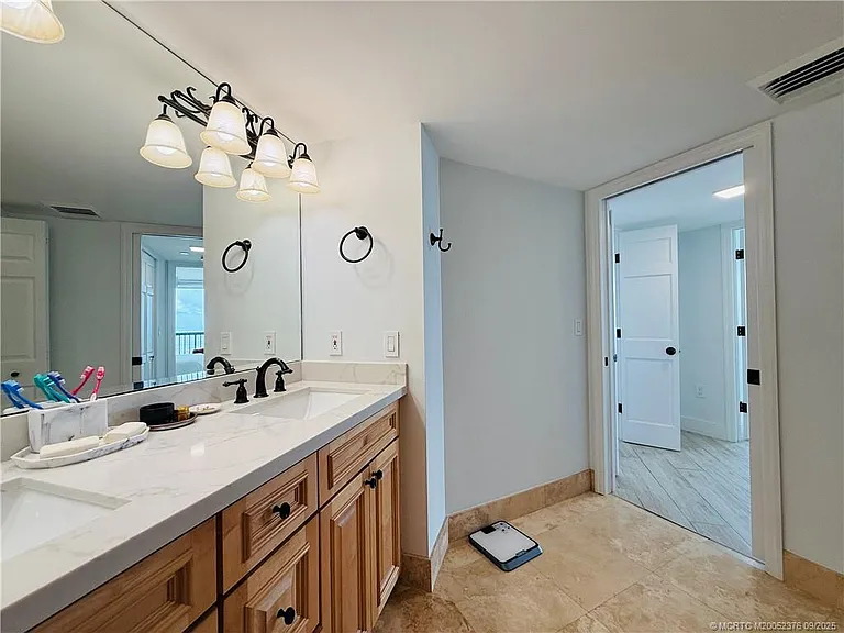 8800 S Ocean Dr #1201 — Photo 66