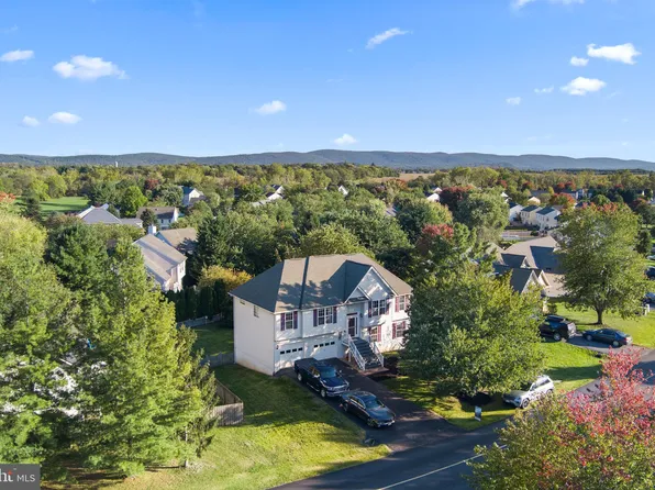 400 Posting Way, Charles Town, WV 25414