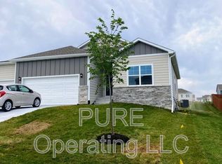 6416 Kyla Dr, Papillion, NE 68157