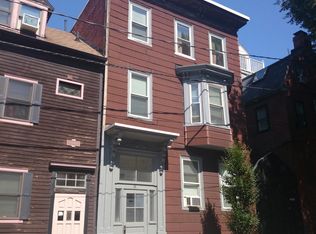 48 Pearl St, Charlestown, MA 02129