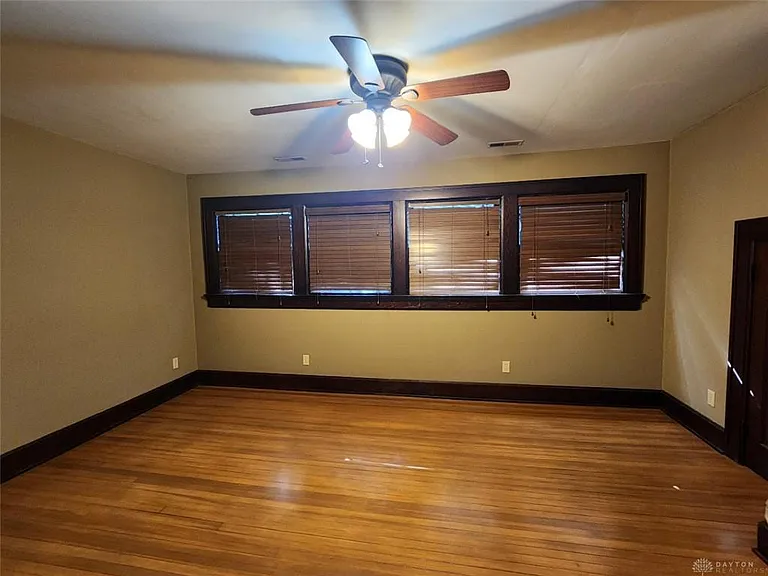 329 Cincinnati Ave — Photo 15
