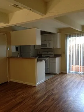 2620 Q St APT 2 photo 1