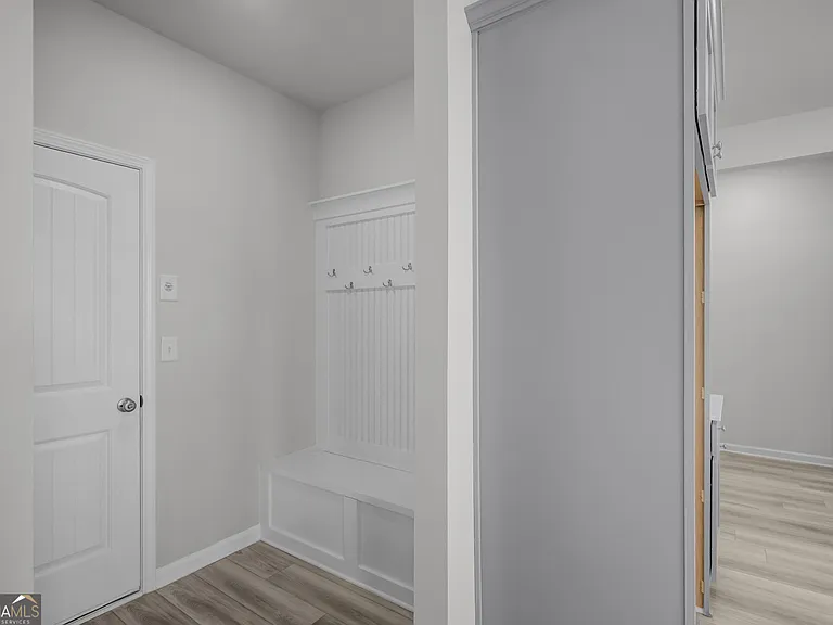 2000 Carolyn Dixon Way — Photo 17