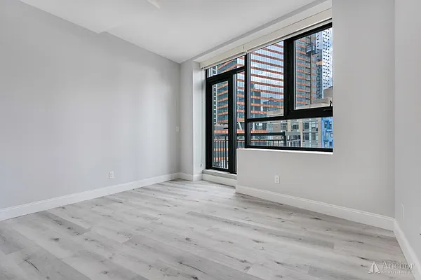 Rented by Anchor Associates | media 5