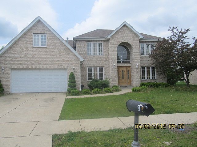 1st image of 2095 Sunset Ln