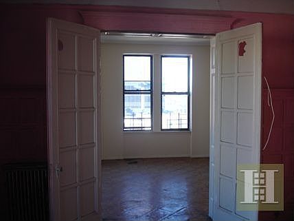 3rd image of 35 Mount Morris Park W APT 5D