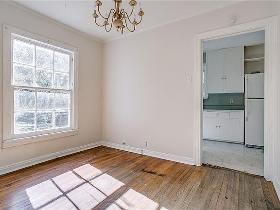4th image of 8726 Santa Clara Dr