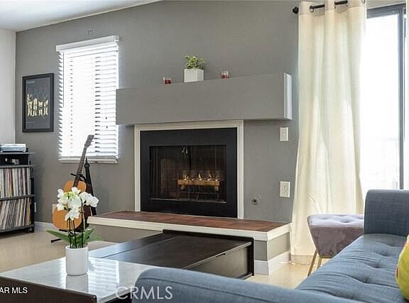 3rd image of 21040 Parthenia St APT 29