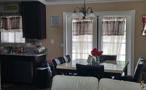 4th image of 123 Southwind Dr