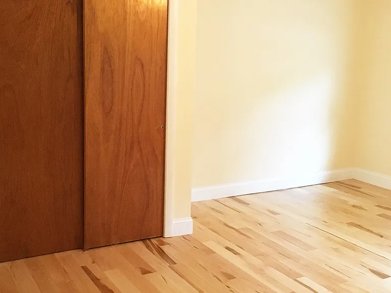 80 Marble Ave #8 — Photo 1