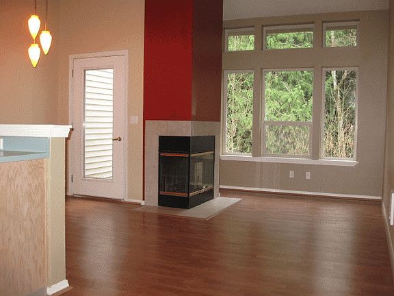 3rd image of 4713 NW Walgren Dr Unit 104