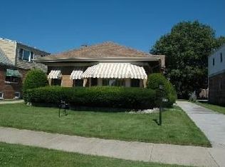 8927 S Chappel Ave, Chicago, IL 60617
