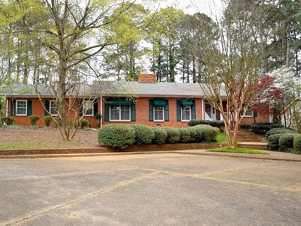1st image of 1408 Pinecrest Dr