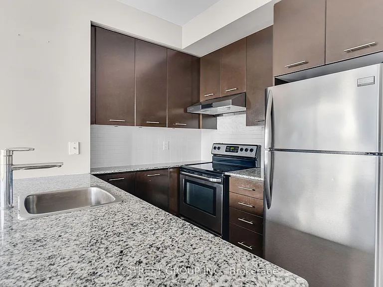 365 Prince Of Wales Dr #1108 — Photo 13