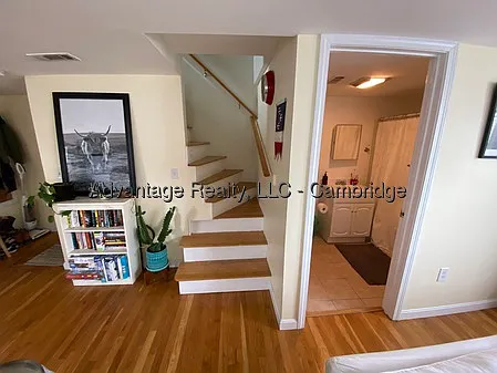 91 5th St #2 — Photo 7