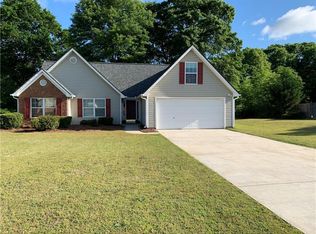1605 Windward Ct, Loganville, GA 30052
