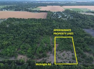 2 McKnight Rd, Ferris, TX 75125