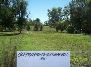 301 Kelly Ave, Osawatomie, KS 66064