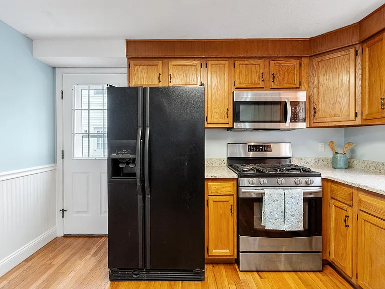 29 Lamplighter Ln — Photo 7