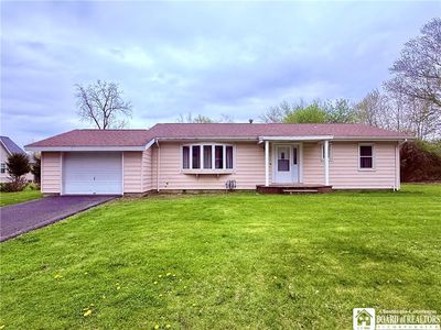 123 Clinton Ave, Fredonia, NY, 14063