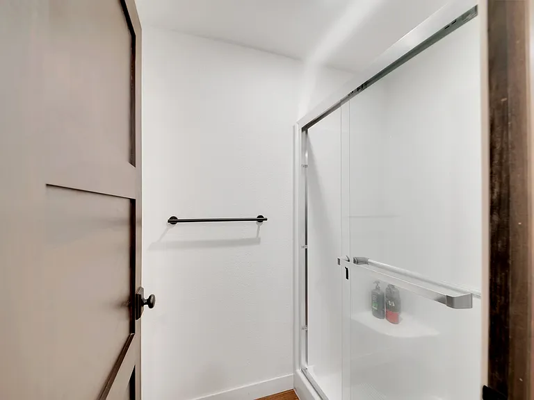 6692 Old Folsom Rd — Photo 30