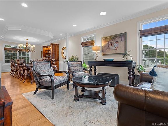 5th image of 36 Randolph Farm Road