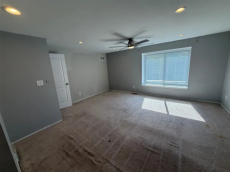 29828 City Center Dr #1 — Photo 26