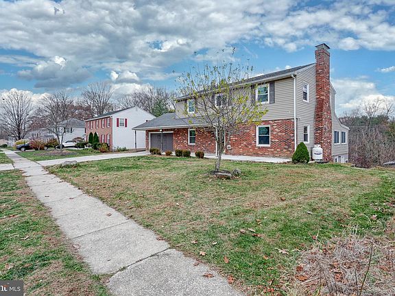 4th image of 1373 Quail Hollow Rd