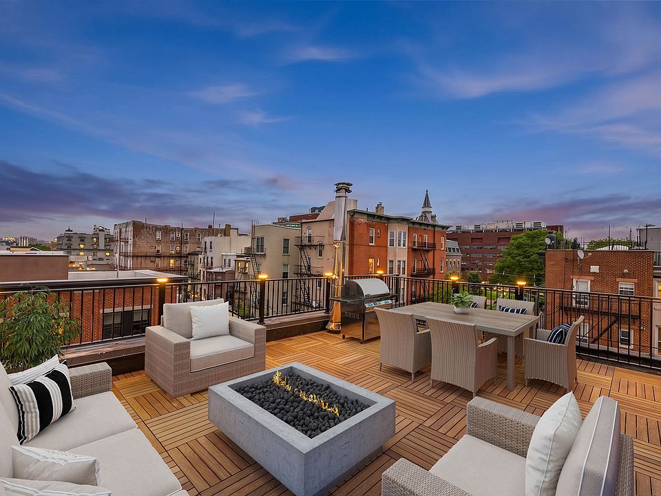 1st image of 61 5th St #3