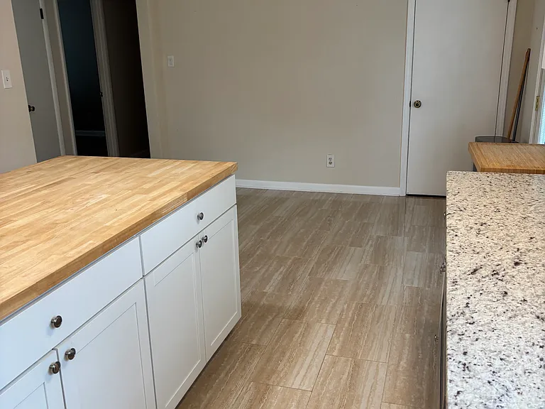 11157 Thornton Dr — Photo 16