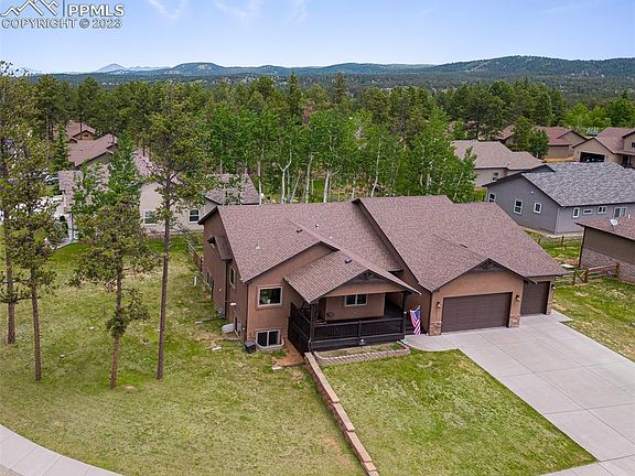 3rd image of 1171 Ptarmigan Dr