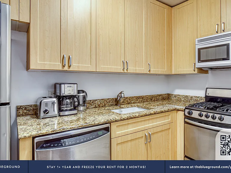 210 W 89th St #11H — Photo 7