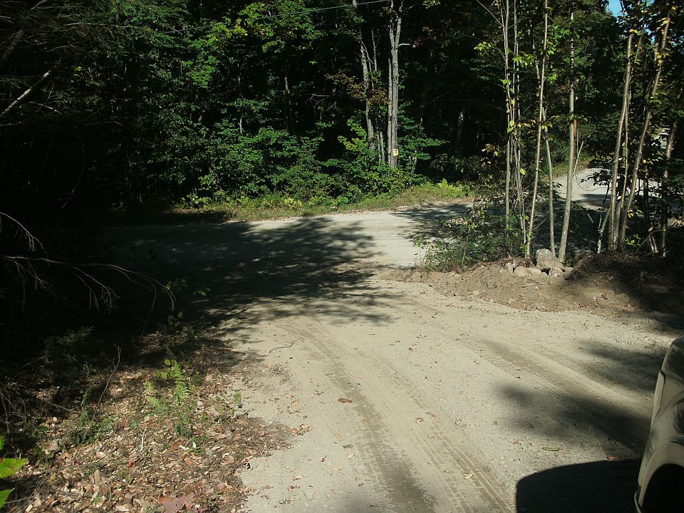2nd image of 181 Dean Rd