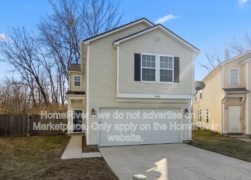 3 bed, 2.5 bath, 1759 sqft, $1,945 — Photo 1