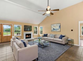 628 SUNSHINE MDW, Adkins, TX 78101