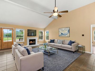 628 SUNSHINE MDW, Adkins, TX, 78101