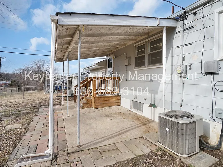236 S Cadillac Dr — Photo 21